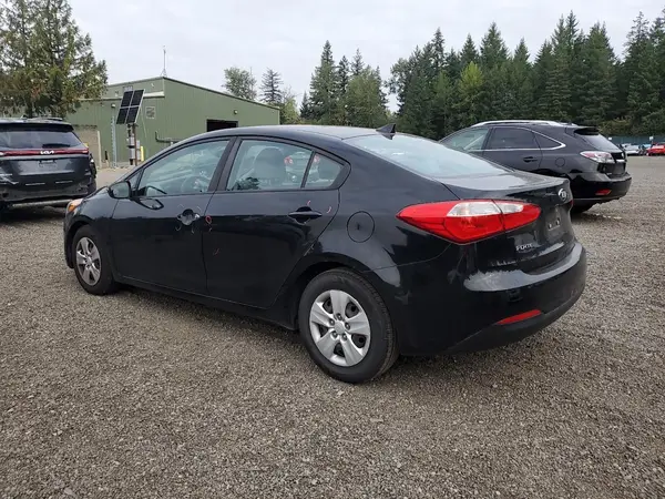 KNAFX4A65G5532595 2016 KIA FORTE - Image 2