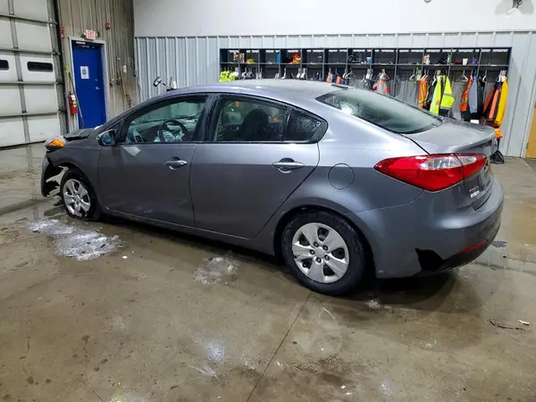 KNAFX4A65G5537652 2016 KIA FORTE - Image 2