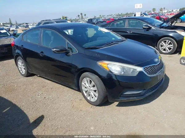 KNAFX4A65G5542673 2016 KIA FORTE - Image 1