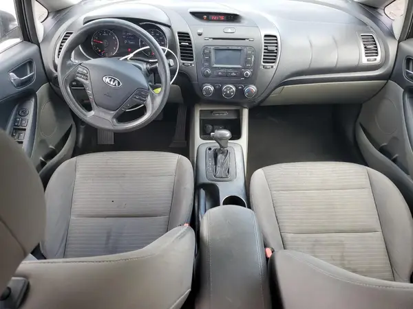 KNAFX4A65G5543385 2016 KIA FORTE - Image 8