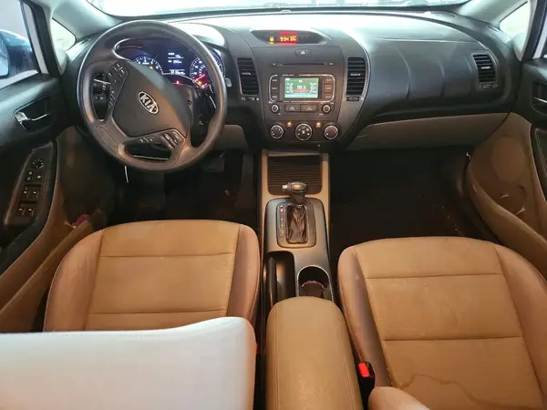 KNAFX4A65G5544794 2016 KIA FORTE - Image 8