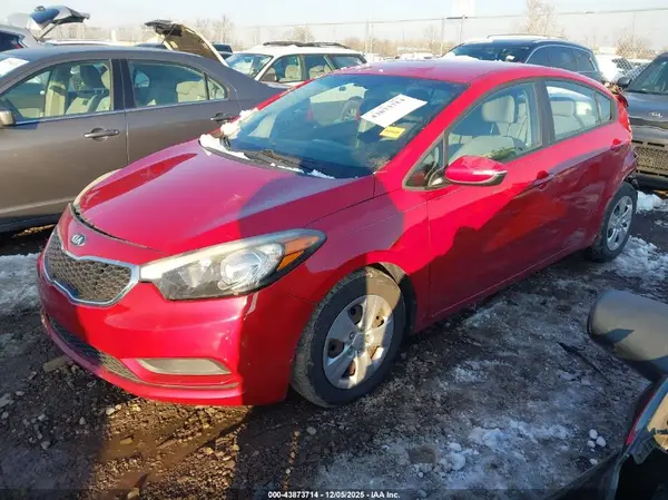 KNAFX4A65G5548876 2016 KIA FORTE - Image 2