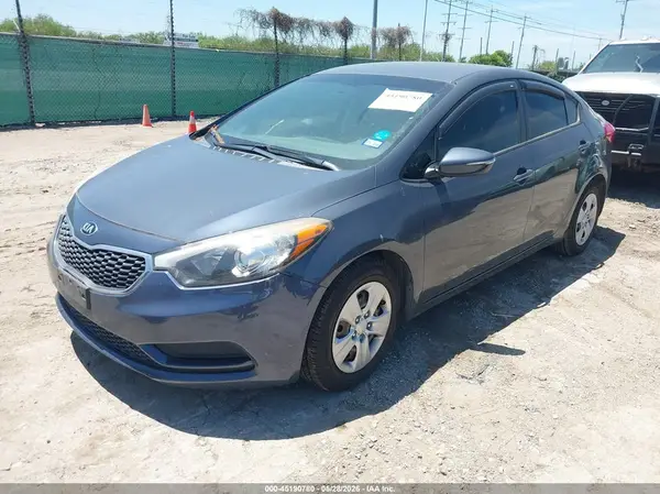 KNAFX4A65G5553916 2016 KIA FORTE - Image 2