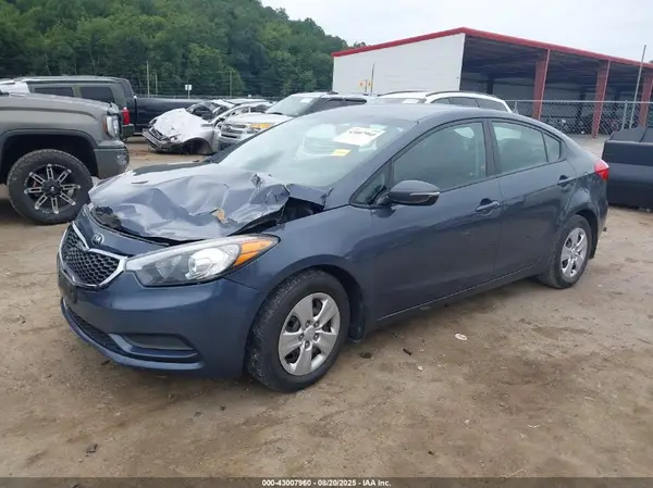 KNAFX4A65G5554838 2016 KIA FORTE - Image 2