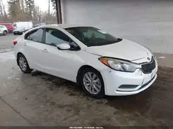 KNAFX4A65G5555780 2016 KIA FORTE