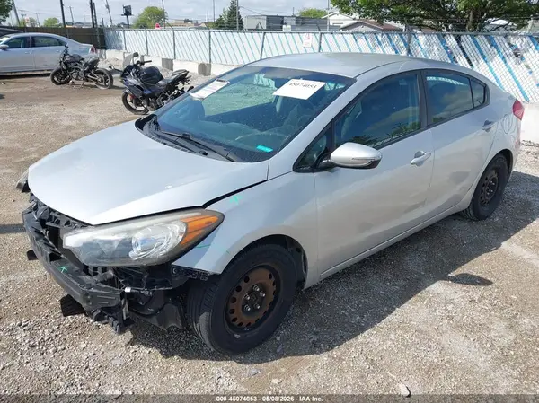 KNAFX4A65G5555813 2016 KIA FORTE - Image 2