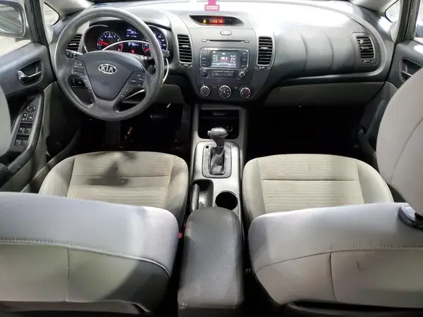 KNAFX4A65G5559358 2016 KIA FORTE - Image 8