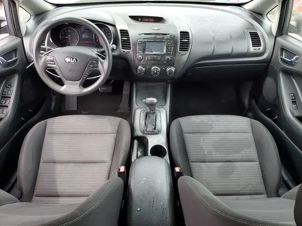KNAFX4A65G5559375 2016 KIA FORTE - Image 8