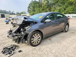 KNAFX4A65G5564849 2016 KIA FORTE