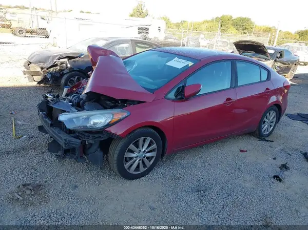 KNAFX4A65G5580209 2016 KIA FORTE - Image 2
