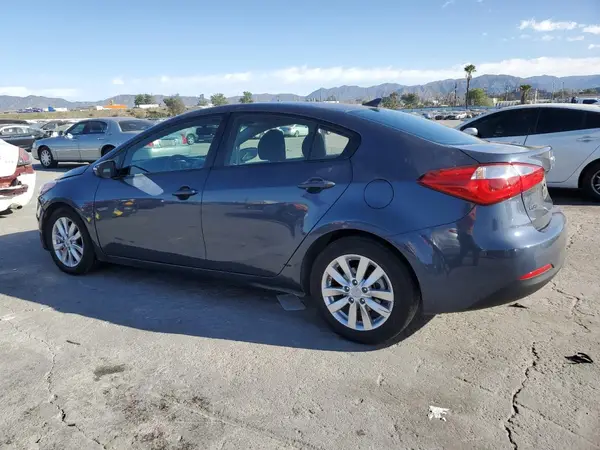 KNAFX4A65G5587645 2016 KIA FORTE - Image 2