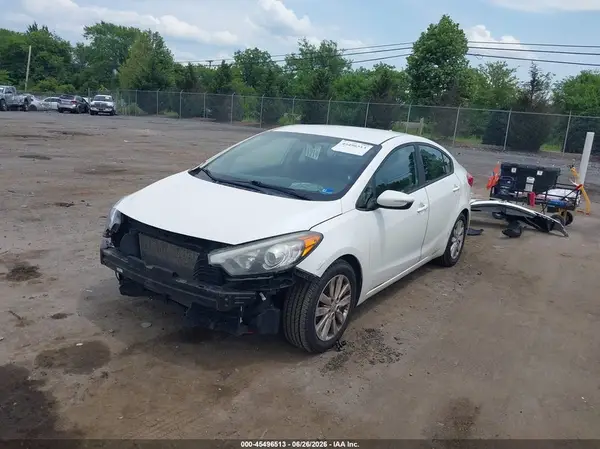 KNAFX4A65G5603309 2016 KIA FORTE - Image 2