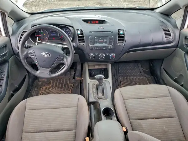 KNAFX4A66G5440914 2016 KIA FORTE - Image 8