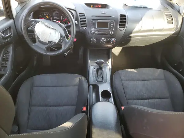 KNAFX4A66G5442081 2016 KIA FORTE - Image 8