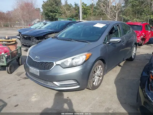 KNAFX4A66G5446468 2016 KIA FORTE - Image 2