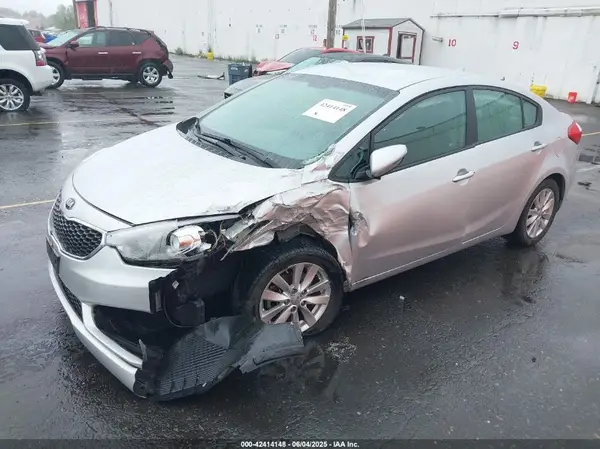 KNAFX4A66G5449712 2016 KIA FORTE - Image 2