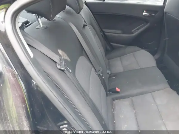 KNAFX4A66G5455042 2016 KIA FORTE - Image 8