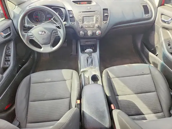 KNAFX4A66G5468938 2016 KIA FORTE - Image 8