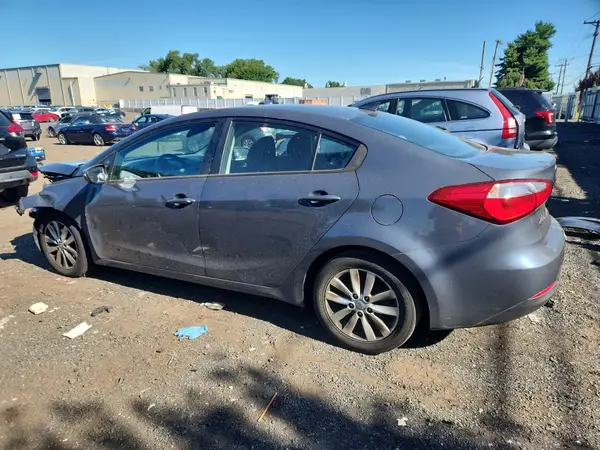 KNAFX4A66G5478689 2016 KIA FORTE - Image 2