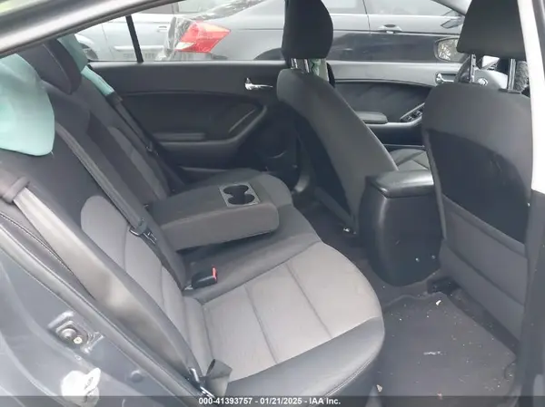 KNAFX4A66G5497775 2016 KIA FORTE - Image 8