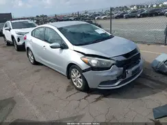 KNAFX4A66G5503445 2016 KIA FORTE