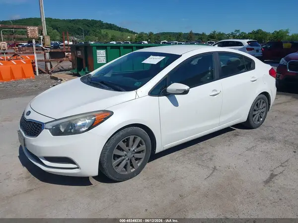 KNAFX4A66G5503834 2016 KIA FORTE - Image 2
