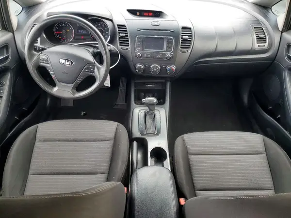 KNAFX4A66G5509326 2016 KIA FORTE - Image 8