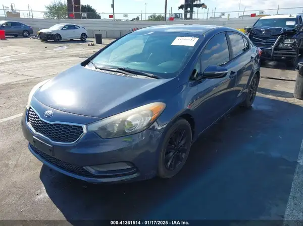 KNAFX4A66G5521296 2016 KIA FORTE - Image 2