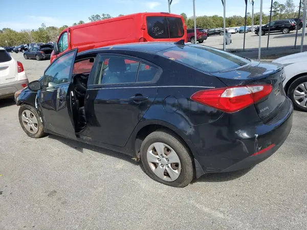 KNAFX4A66G5537952 2016 KIA FORTE - Image 2