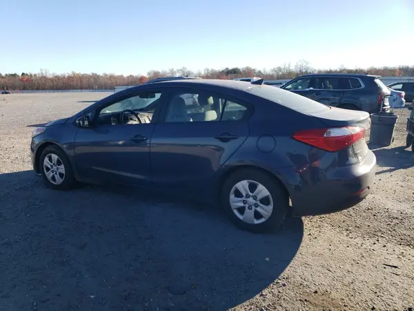 KNAFX4A66G5541418 2016 KIA FORTE - Image 2
