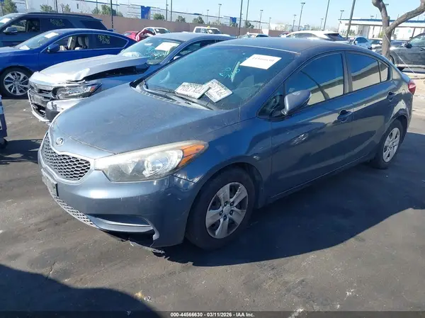 KNAFX4A66G5549115 2016 KIA FORTE - Image 2