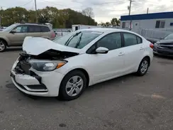 KNAFX4A66G5555173 2016 KIA FORTE
