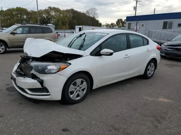 KNAFX4A66G5555173 2016 KIA FORTE - Image 1