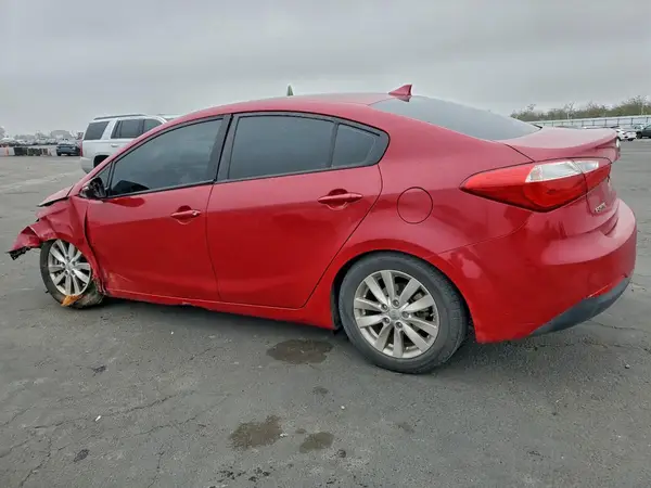 KNAFX4A66G5560275 2016 KIA FORTE - Image 2