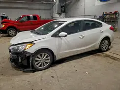 KNAFX4A66G5560390 2016 KIA FORTE