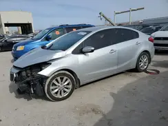 KNAFX4A66G5563645 2016 KIA FORTE