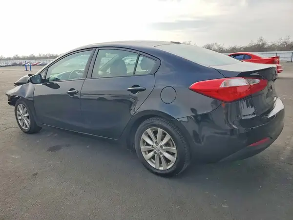 KNAFX4A66G5565072 2016 KIA FORTE - Image 2