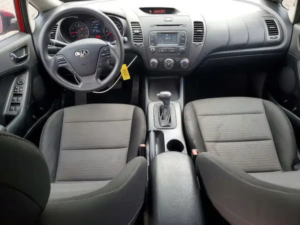 KNAFX4A66G5571678 2016 KIA FORTE - Image 8