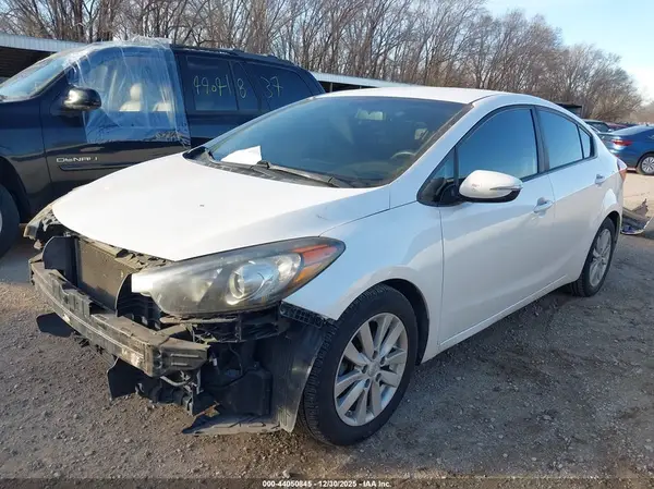 KNAFX4A66G5595821 2016 KIA FORTE - Image 2