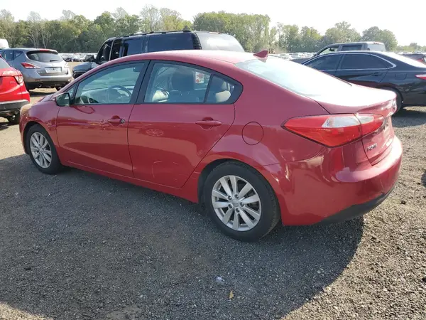 KNAFX4A67G5437696 2016 KIA FORTE - Image 2