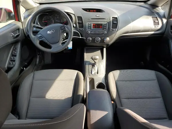 KNAFX4A67G5437696 2016 KIA FORTE - Image 8