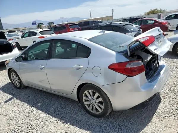 KNAFX4A67G5449217 2016 KIA FORTE - Image 2