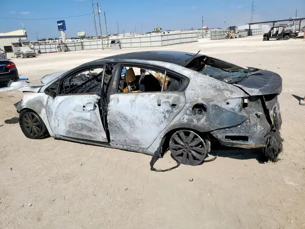 KNAFX4A67G5454000 2016 KIA FORTE - Image 2