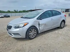 KNAFX4A67G5477714 2016 KIA FORTE