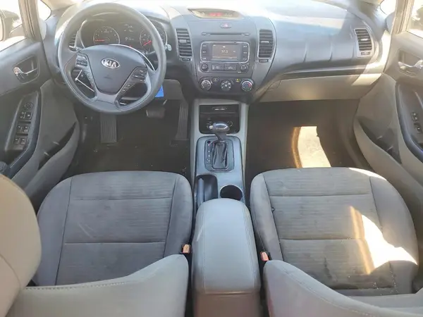 KNAFX4A67G5502854 2016 KIA FORTE - Image 8