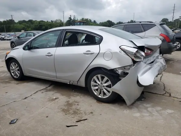 KNAFX4A67G5509223 2016 KIA FORTE - Image 2