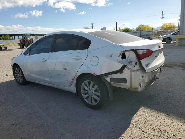 KNAFX4A67G5510226 2016 KIA FORTE - Image 2