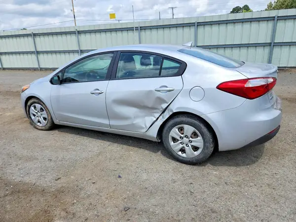 KNAFX4A67G5539564 2016 KIA FORTE - Image 2