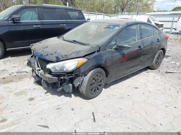 KNAFX4A67G5541394 2016 KIA FORTE - Image 2