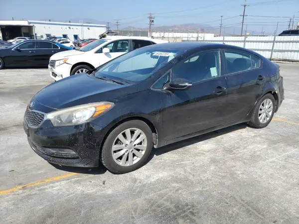 KNAFX4A67G5542447 2016 KIA FORTE - Image 1